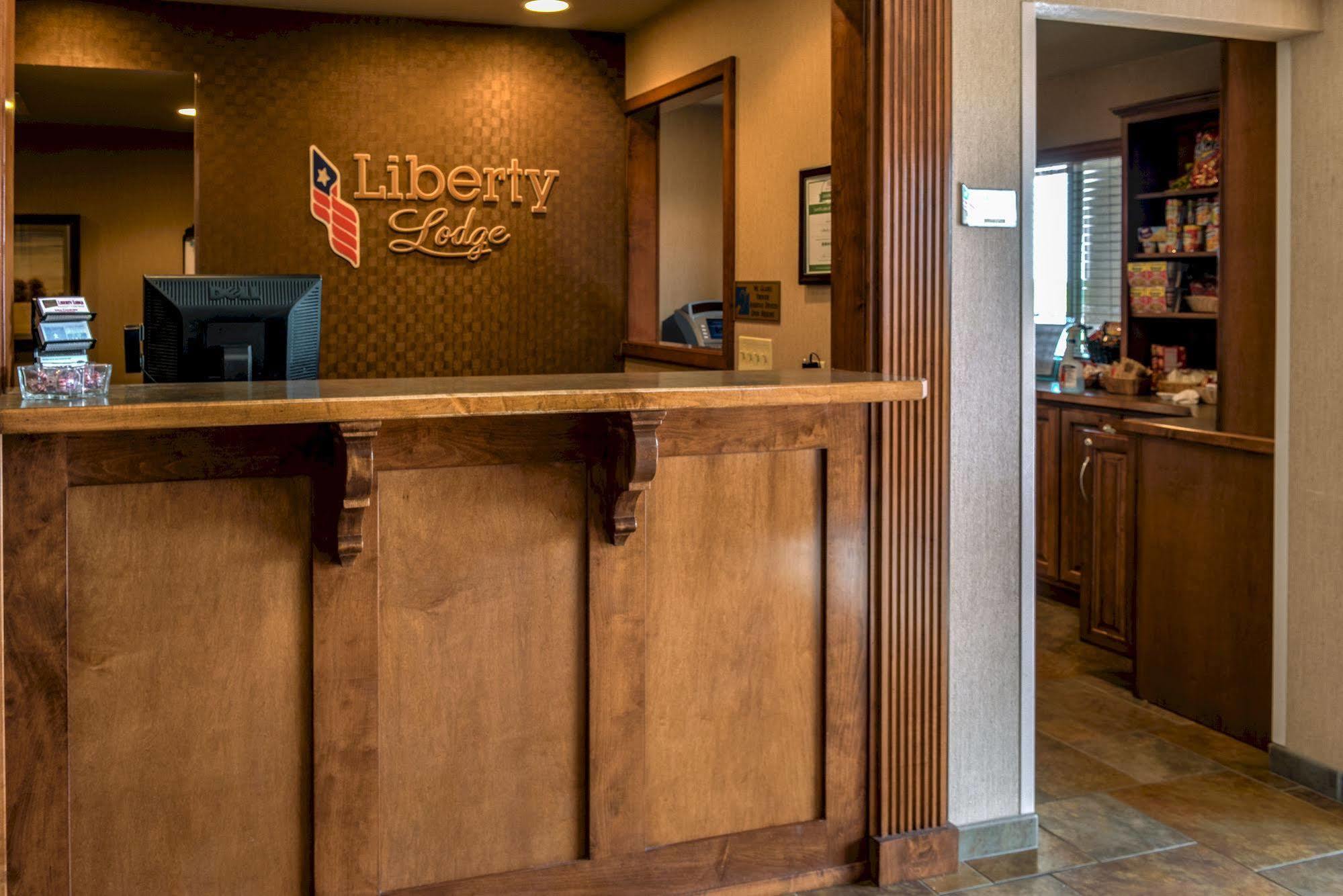 Liberty Lodge Saint-Robert Exterior foto
